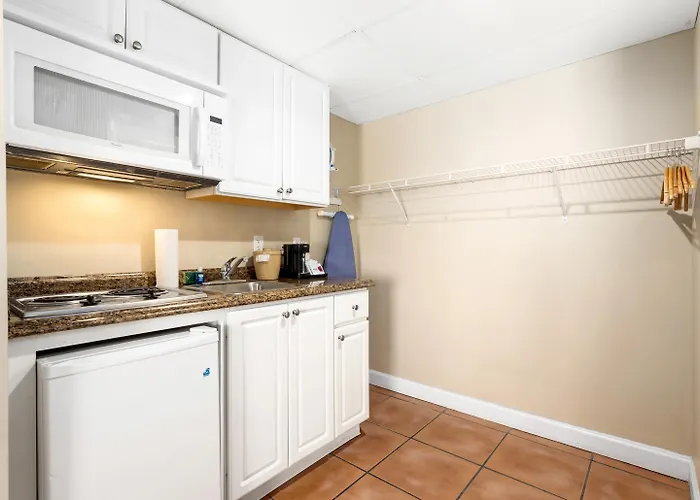 Hotel Tidelands Caribbean And